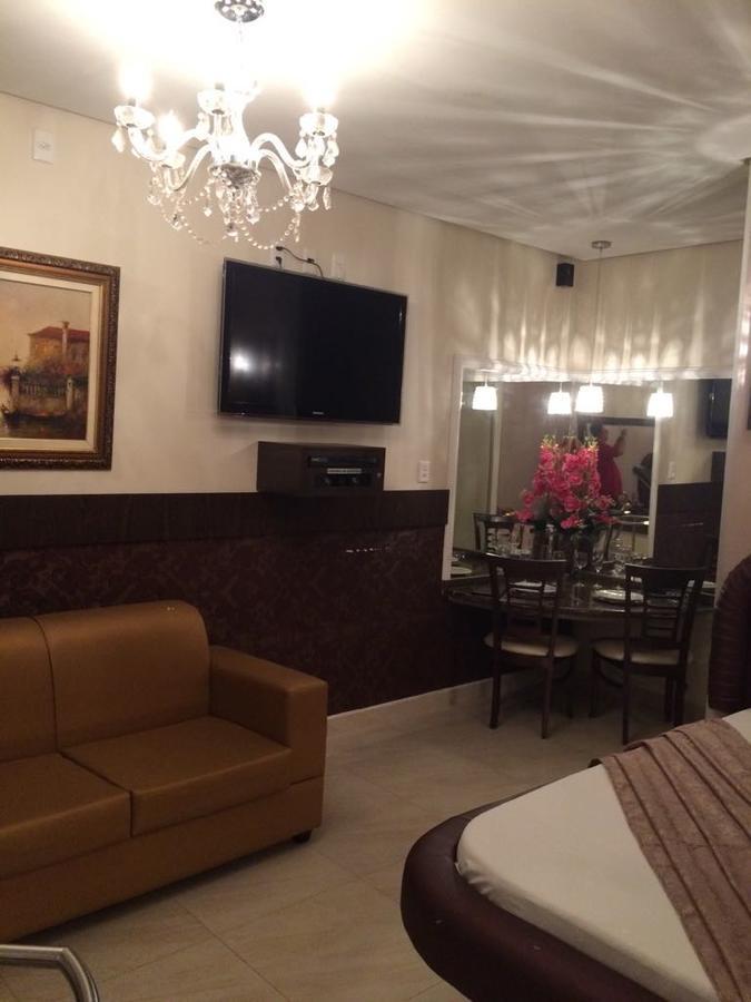Love hotel Lords (adults Only)